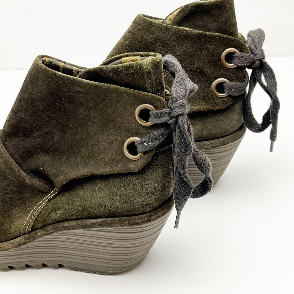 FLY LONDON Yama Olive Green Suede Back Lace Platform Wedge Ankle Booties 5.5/6 - Picture 6 of 11